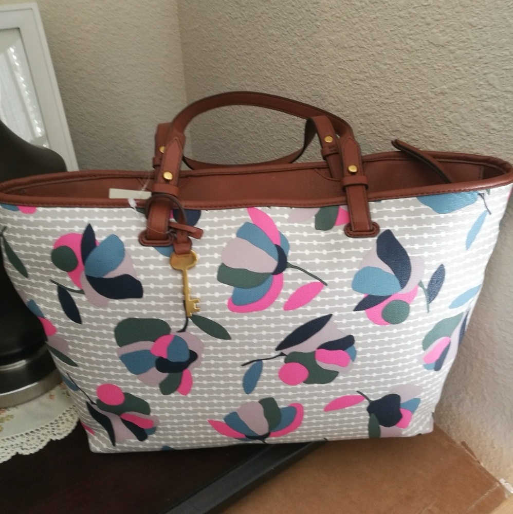 NWT FOSSIL canvas floral multi Rachel tote